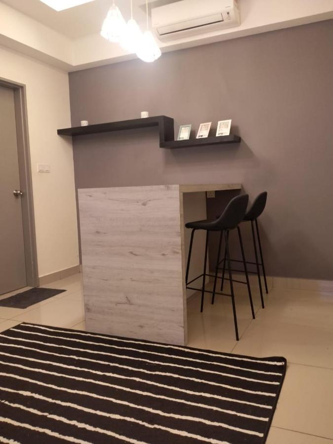 Hyve Soho Suite - Netflix Cyberjaya Bagian luar foto